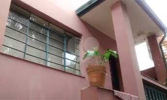 Imagem 4: Casa antiga - Venda / 02 Dormitórios