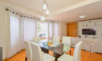 Imagem 4: Casa de condomínio sobrado para venda tem 200 metros quadrados com 3 quartos