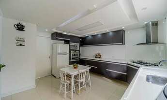 Imagem 5: Casa para venda com 222 metros quadrados com 3 quartos em Chácara Canta Galo - Cotia - SP