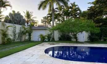 Imagem 3: PEDRA DE ITAÚNA - LINDA MANSÃO COM 750M2/ 4 SUÍTES, AR CENTRAL.10 VAGAS PARA CARRO