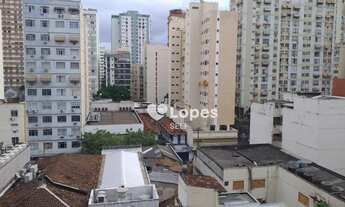 Imagem 2: Apto com ótima planta, especial localização, vista livre, prédio com lazer, 03 qts./ 01 s