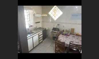 Imagem 2: Quarto em suite numa mansão na Trindade