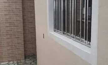 Imagem 7: Casa individual para aluguel possui 50 metros quadrados com 1 quarto em Vila Ceres - Barue