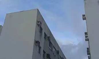 Imagem 8: Apartamento em pau amarelo 2qtos 1vg piscina salão parque semi novo financia