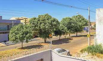 Imagem 3: Casa para venda tem 120 metros quadrados com 3 quartos