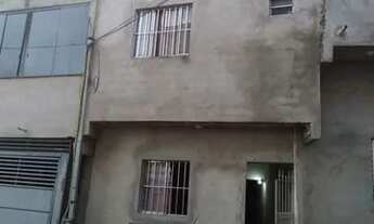 Imagem: Casa com 2 Andares