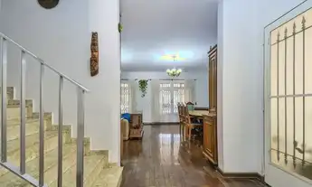 Imagem: Casa com 4 Dormitorio(s) localizado(a) no