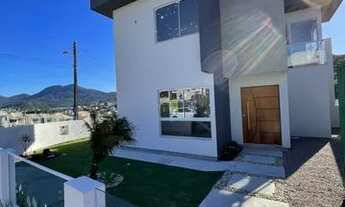 Imagem: M- Sobrado para venda tem 93 metros quadrados