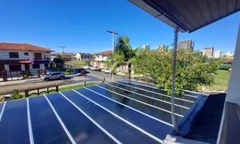 Imagem 6: Casa de esquina Casa com 4 dormitórios