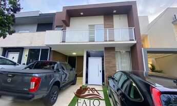 Imagem 2: Sobrado com móveis planejados no condomínio Golden Park