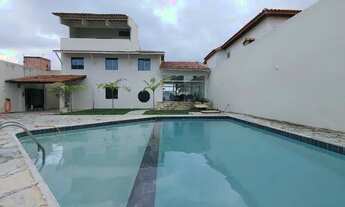 Imagem: Casa Duplex com Piscina na Coroa do Meio