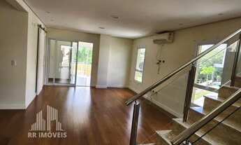 Imagem 2: RR5400 Casa 250m² CONDOMÍNIO NEW VILLE - OPORTUNIDADE - 4 Dorms 5 Vagas - Santana de Parna