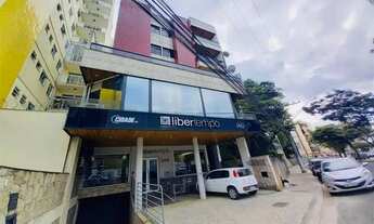 Imagem 2: Apartamento 2 Quartos, Suíte, ampla Sala em "L" (Varanda), Banheiro Social, Cozi