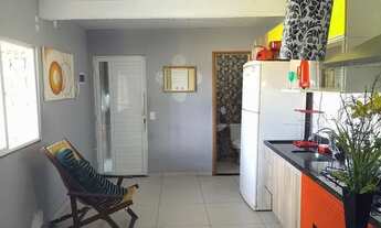 Imagem 2: Casa ao lado de Alcântara