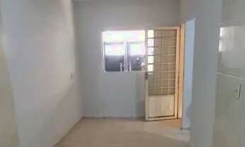 Imagem 5: Aluguel de Casa Dúplex com 2 Quartos e Garagem Fechada no Parque Marajó em Valparaíso-GO