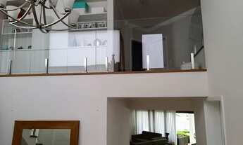 Imagem 6: Casa de condomínio sobrado para venda possui 356 metros quadrados com 4 quartos