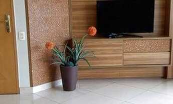 Imagem 5: Lindo apartamento com varanda envidraçada. O imóvel localizado no bairro Chácara Santo Ant