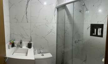 Imagem 2: Alugo lindo apartamento térreo com amplo quintal