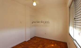 Imagem 7: Apartamento 02 dorm. reformado na frente da UFRGS