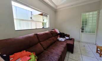 Imagem: Casa à venda no bairro Jardim Botânico