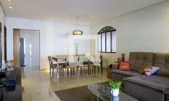 Imagem: Casa à Venda - Alto Caiçaras, 4 Quartos