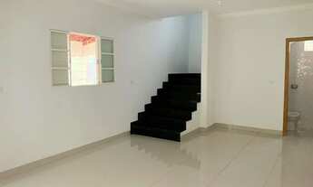 Imagem 2: Casa de Rua - Casa 3 quartos, sendo 3 suítes