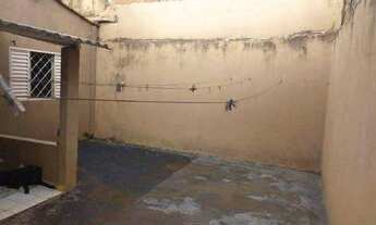 Imagem 2: Casa ampla com quintal em Vitória