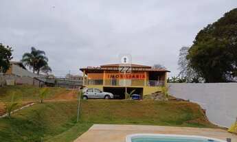 Imagem 3: Chácara com 4 suítes próximo à saída para a Dutra