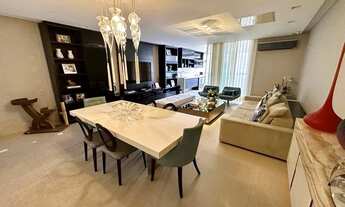 Imagem 4: 4 quartos luxuosos transformados em 3 suítes na Praia do Canto