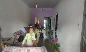 Imagem 5: VENDO DUAS CASAS NO CENTRO DA CIDADE FEIRAGUAI