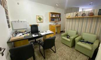 Imagem 2: Casa Comercial à Venda