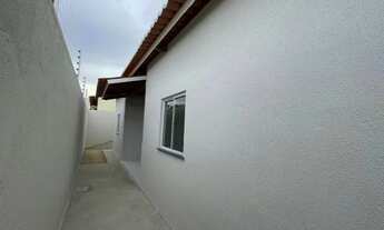 Imagem 4: Casa com tres quartos sendo um suíte - 90m²