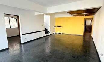 Imagem 6: Casa com 5 quartos, sendo 2 suítes, 260 m² - venda por R$ 1.590.000 ou aluguel por R$ 9.26