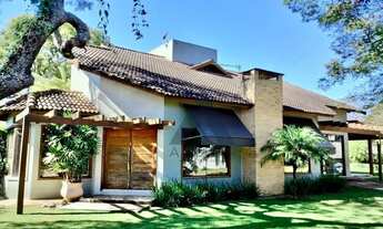 Imagem: Casa de 4 quartos (suítes) na Riviera de