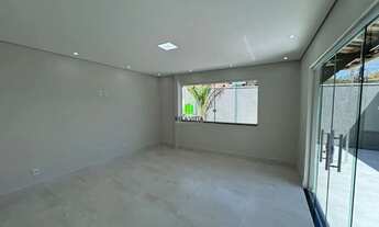 Imagem 3: Casa em Jardim Ipê com 3 quarto(s) , 3 vaga(s)