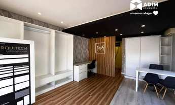 Imagem 2: Aluguel Anual: Sala comercial 30m² na Terceira Avenida em Balneário Camboriú