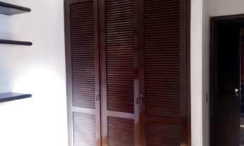 Imagem 5: Imóvel Espaçoso de 220m² com 4 Dormitórios e 3 Vagas - Vila Mariana