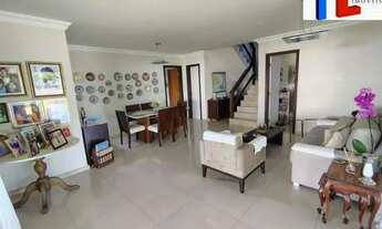 Imagem 5: VENDO casa duplex 210m², Buraquinho, 5/4 e 5 suítes, 1 sala ampla, 1 cozinha, 7 banheiros