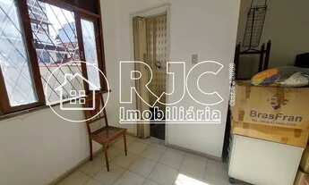 Imagem 5: Imóvel para venda tem 135 metros quadrados com 5 quartos em Grajaú - Rio de Janeiro - RJ