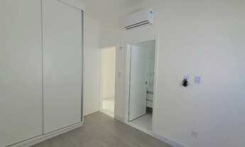 Imagem 4: Imóvel para venda com 255 metros quadrados com 4 quartos em Alphaville - Barra dos Coqueir