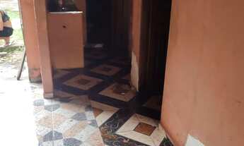 Imagem 2: São 2 casas,dúvida,chama no zap