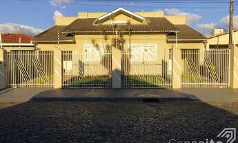 Imagem: Linda Residência Com Piscina No Bairro