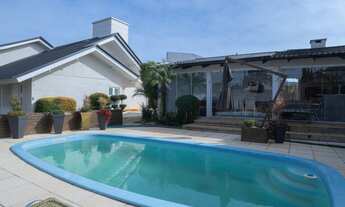 Imagem 2: Casa com 4 dormitórios à venda em Passo Fundo