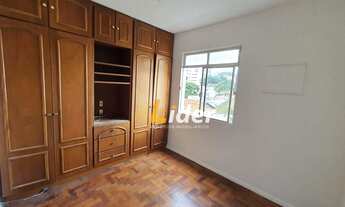 Imagem 6: Em rua tranquila, próximo a supermercados, bancos e com fácil acesso a UFJF