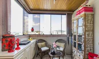 Imagem 2: Porto Alegre - Apartamento Padrão - Petrópolis