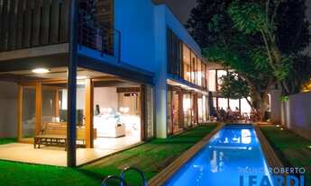 Imagem: SOBRADO - ALTO DE PINHEIROS - SP