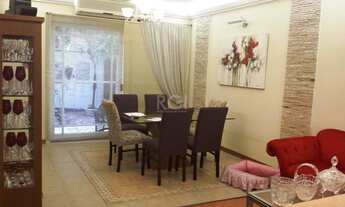 Imagem: Porto Alegre - Casa Padrão - Tristeza