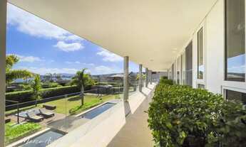 Imagem: Uma Casa de Cinema MOBILIADA no Alphaville