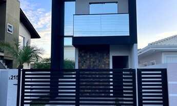 Imagem 2: Casa para venda tem 100 metros quadrados com 2 quartos