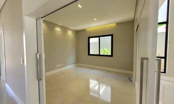 Imagem 7: Sobrado para venda tem 453 metros quadrados com 4 quartos no Mont Blanc Residence- SP